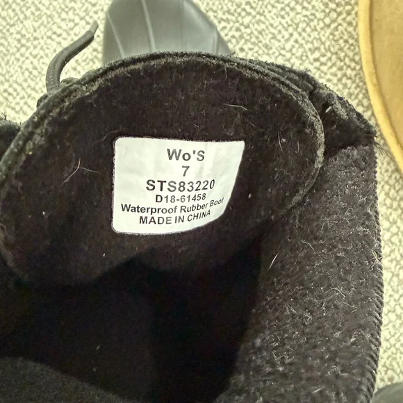 Sperry Black Ankle Duck Boots - Picture 4 of 4